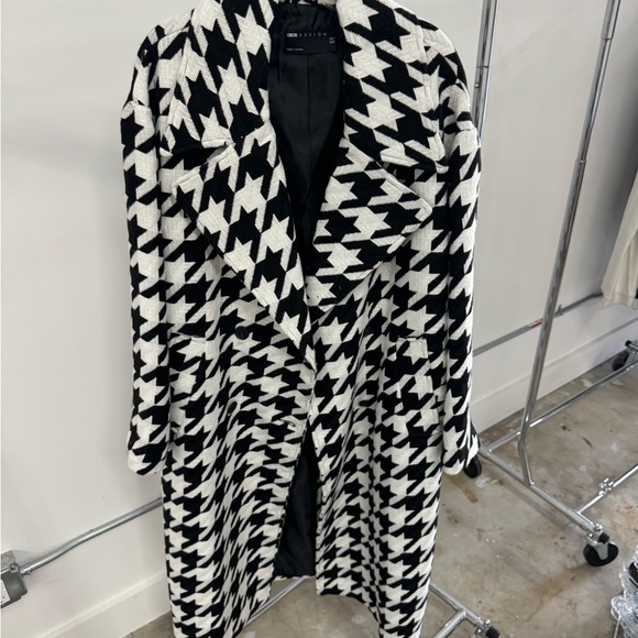 New Look coat in dogtooth pattern - Picture 2 of 3